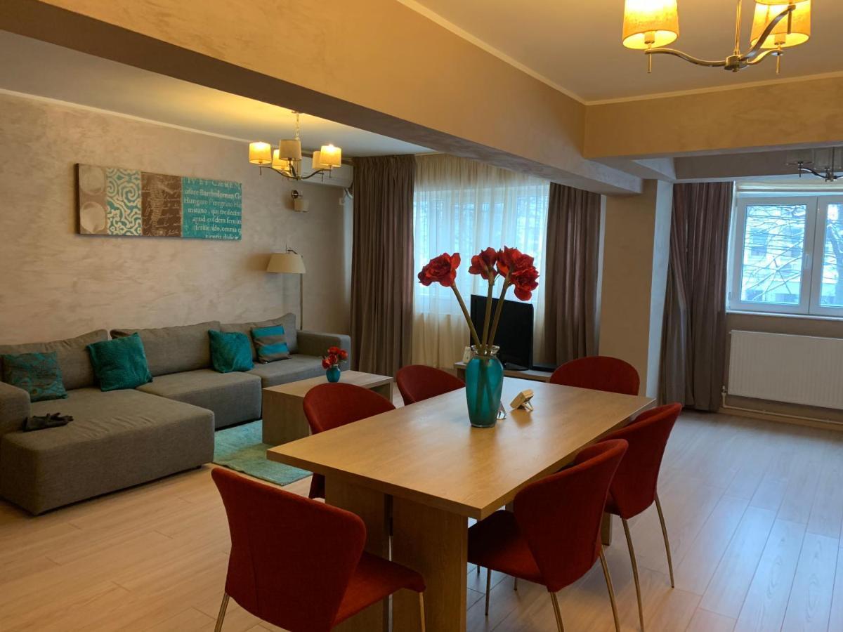 Apartament Reset Club Brăila エクステリア 写真