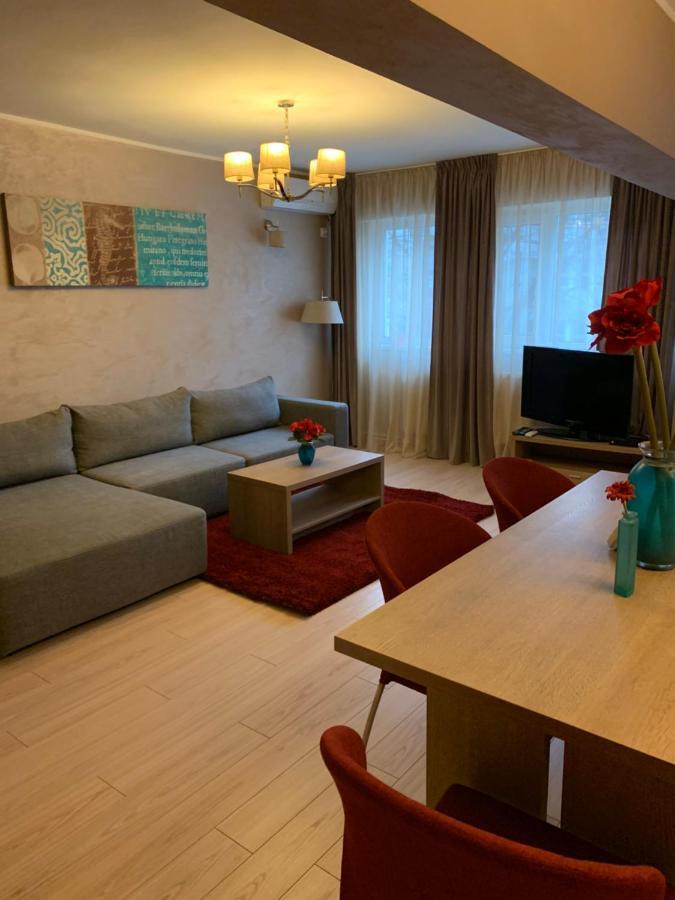 Apartament Reset Club Brăila エクステリア 写真